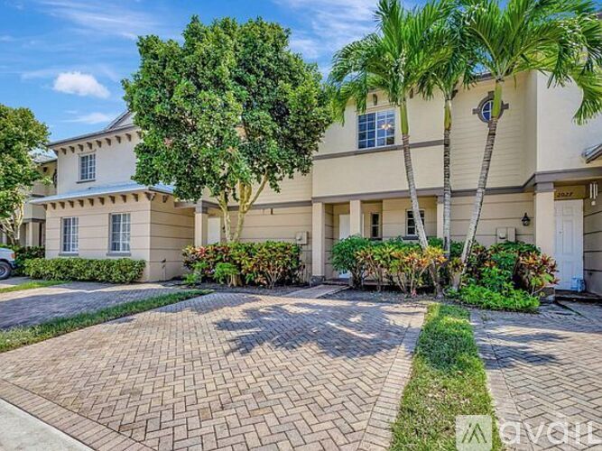 2025 Island Drive 2 Beds Townhouse for Rent - Photo gallery 1
