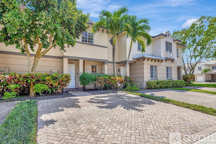 2025 Island Drive 2 Beds Townhouse for Rent - Photo gallery 3