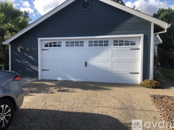 1630 E Lassen Ave 3 Beds Single Family Home for Rent - Photo gallery 1