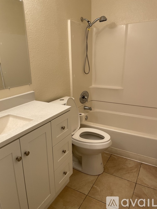 Lou Ann Place 3 Beds Single Family Home for Rent - Photo gallery 3