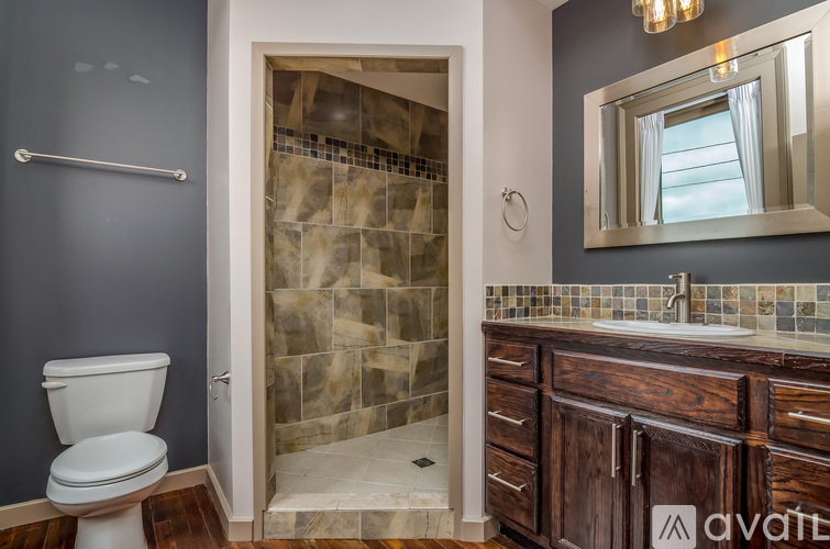 401 W Main St 2 Beds Apartment for Rent - Photo gallery 5