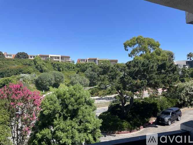 28121 Highridge Rd 2 Beds Condo for Rent - Photo gallery 3