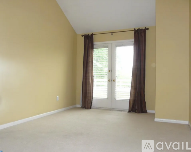1104 Barbara's Court 2 Beds Townhouse for Rent - Photo gallery 5