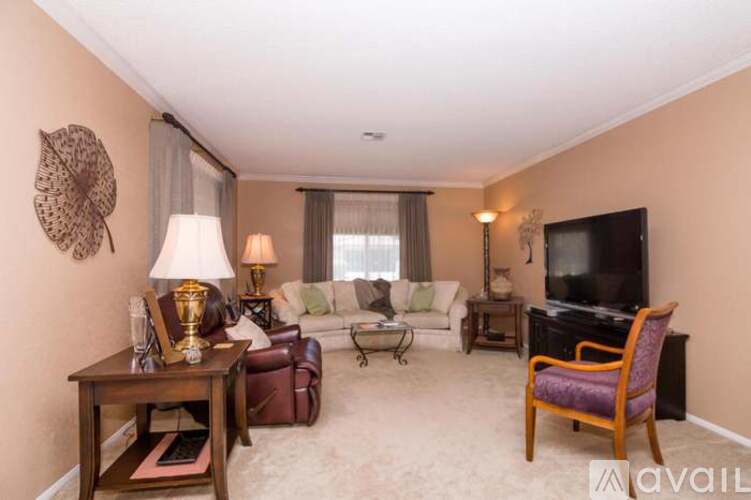 419 Makin Avenue 3 Beds Single Family Home for Rent - Photo gallery 3