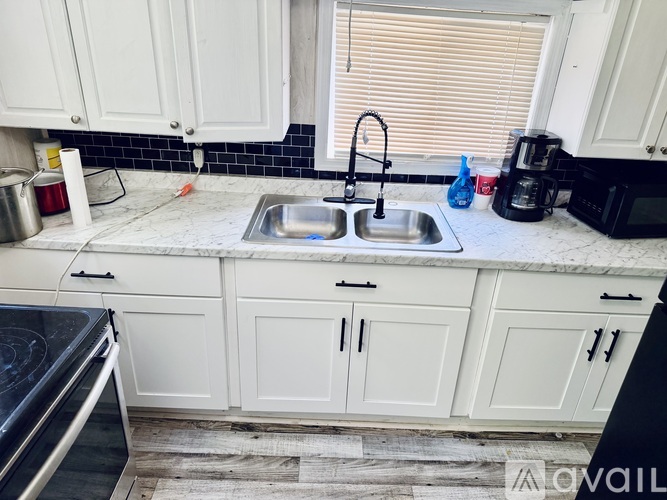 1625 Old Bainbridge Road 3 Beds Single Family Home for Rent - Photo gallery 4