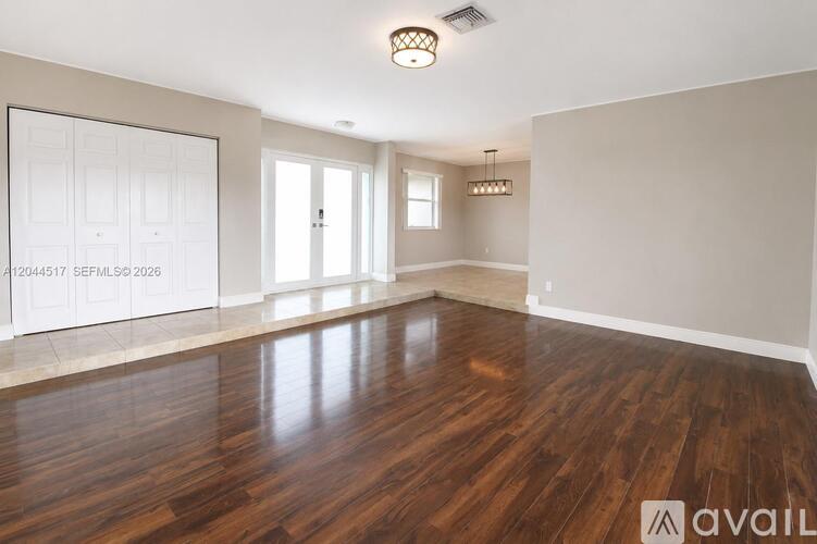 15445 SW 99th Ave 4 Beds Single Family Home for Rent - Photo gallery 3