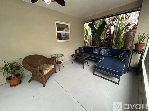2627 Dartmouth Avenue North 3 Beds Apartment for Rent