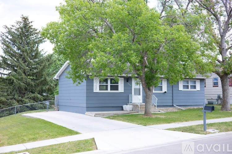 3404 Michigan Ave 4 Beds Single Family Home for Rent - Photo gallery 1