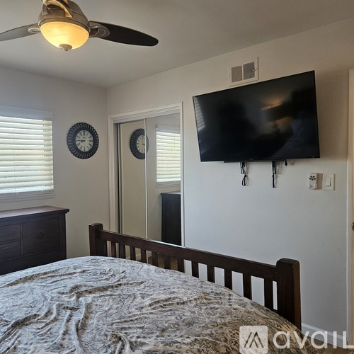 1775 Ionian St 1 Single Family Home for Rent - Photo gallery 2