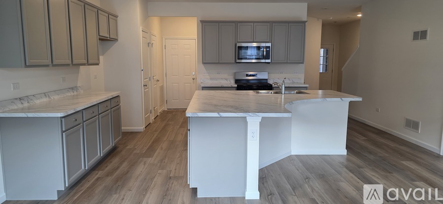 2270 Horseshoe Circle 3 Beds Townhouse for Rent - Photo gallery 1