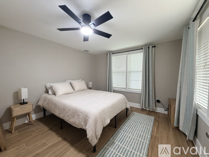 911 7th Street Northwest 2 Beds Single Family Home for Rent - Photo gallery 3