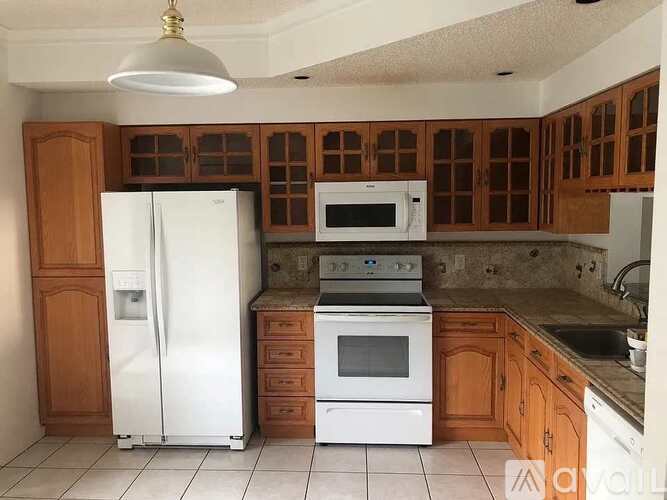 5662 Northwest 99th Way 2 Beds Townhouse for Rent - Photo gallery 4