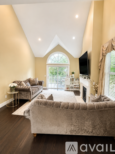 52 Faith Lane 4 Beds Townhouse for Rent - Photo gallery 5