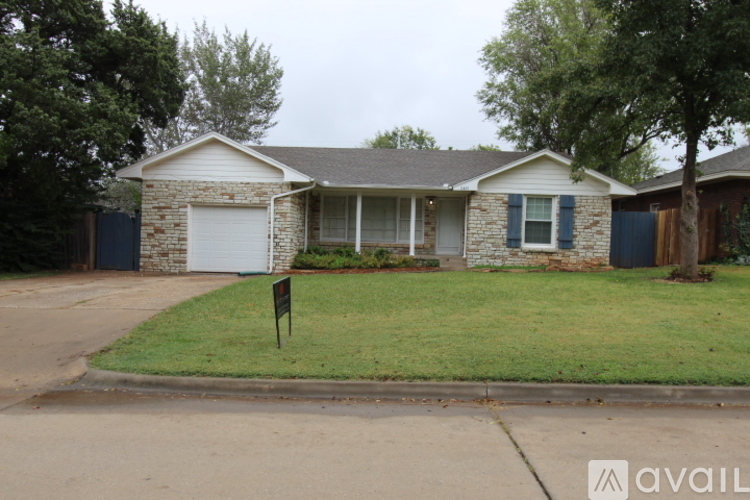 2436 Huntleigh Dr 3 Beds Single Family Home for Rent - Photo gallery 1
