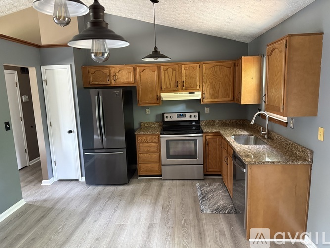 2640 Ridgecrest Lane 3 Beds Single Family Home for Rent - Photo gallery 3