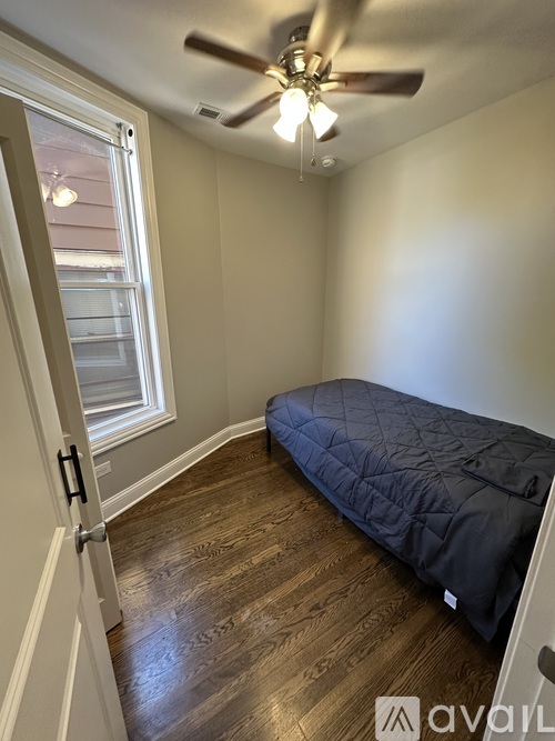6527 S Vernon Ave 4 Beds Apartment for Rent - Photo gallery 3