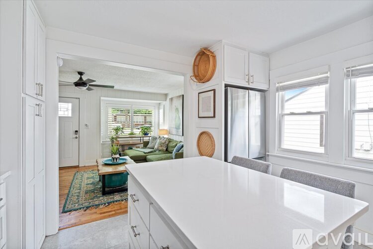 313 Quandt Avenue 3 Beds Single Family Home for Rent - Photo gallery 5
