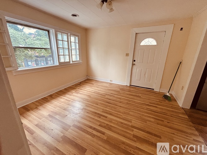 116 Bay St 2 Beds Apartment for Rent - Photo gallery 5