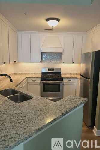 17811 Half Moon Lane 2 Beds Condo for Rent - Photo gallery 5