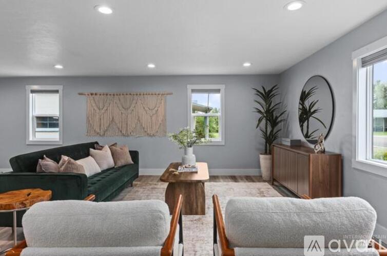 2043 South Leadville Avenue 3 Beds Single Family Home for Rent - Photo gallery 3