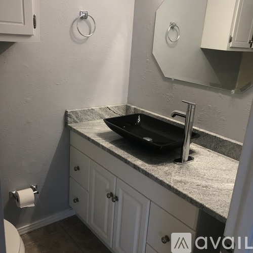 5938 Marina Drive 2 Beds Apartment for Rent - Photo gallery 4