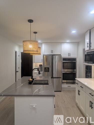 864 Greenshire Court 3 Beds Single Family Home for Rent - Photo gallery 3