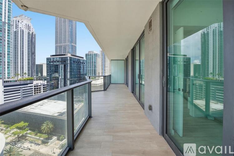 1300 S Miami Ave 2 Beds Apartment for Rent - Photo gallery 2