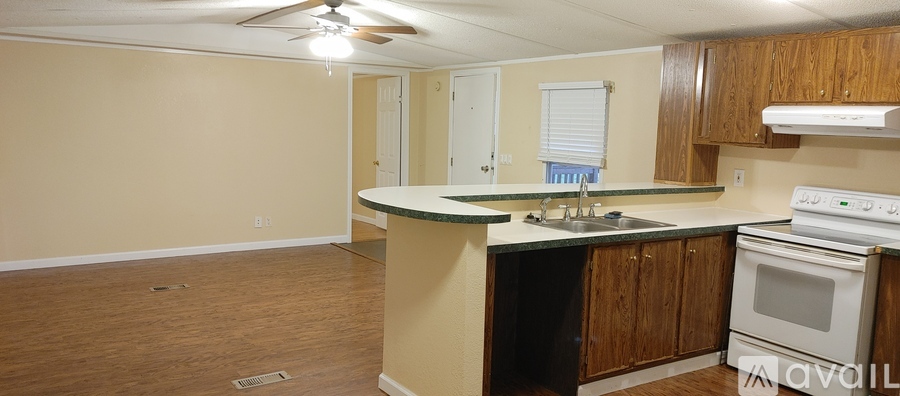 853 Lovejoy Road 2 Beds Single Family Home for Rent - Photo gallery 2