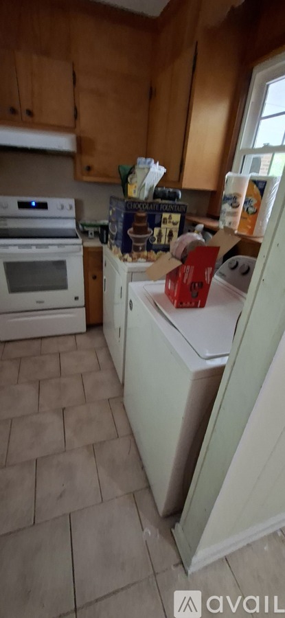 102 Fairfield Drive 3 Beds Single Family Home for Rent - Photo gallery 3
