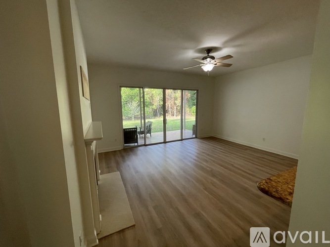 33380 Sunny Parke Circle 4 Beds Single Family Home for Rent - Photo gallery 4