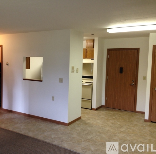 148 Main St 1 Apartment for Rent - Photo gallery 3