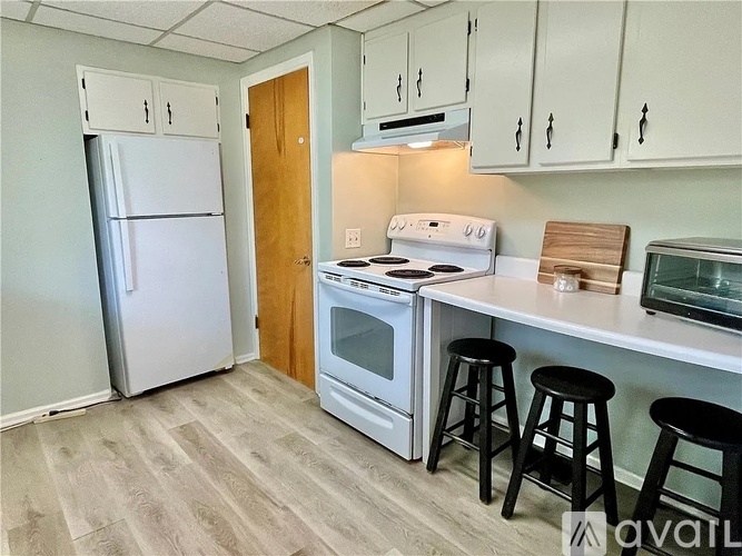 137 Edgemont Road 3 Beds Single Family Home for Rent - Photo gallery 4