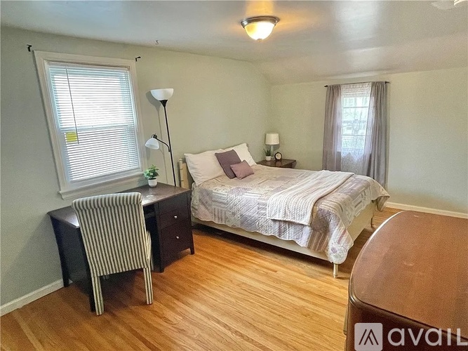 137 Edgemont Road 3 Beds Single Family Home for Rent - Photo gallery 5