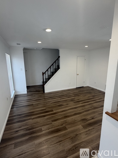 800 Indian Head Ave 3 Beds Apartment for Rent - Photo gallery 3