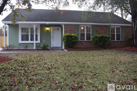 Amberlake Drive 3 Beds Apartment for Rent