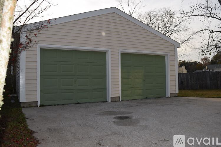 Amberlake Drive 3 Beds Single Family Home for Rent - Photo gallery 4