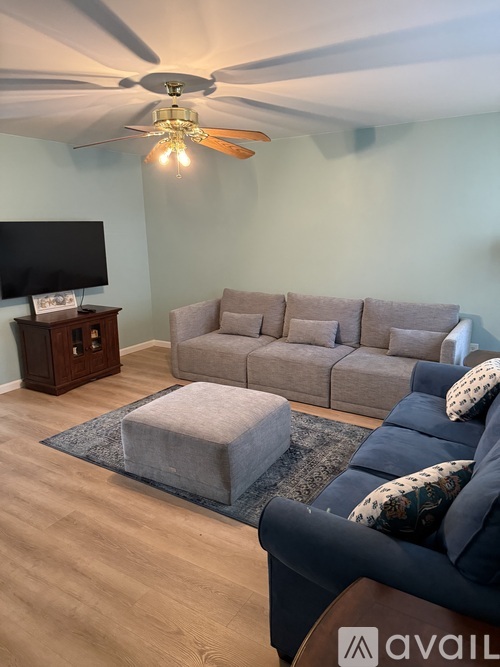 633 15th Avenue South 2 Beds Townhouse for Rent - Photo gallery 2