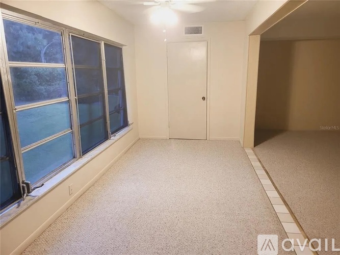 400 El Camino Drive 2 Beds Apartment for Rent - Photo gallery 1