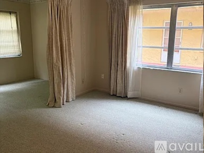 400 El Camino Drive 2 Beds Apartment for Rent - Photo gallery 2