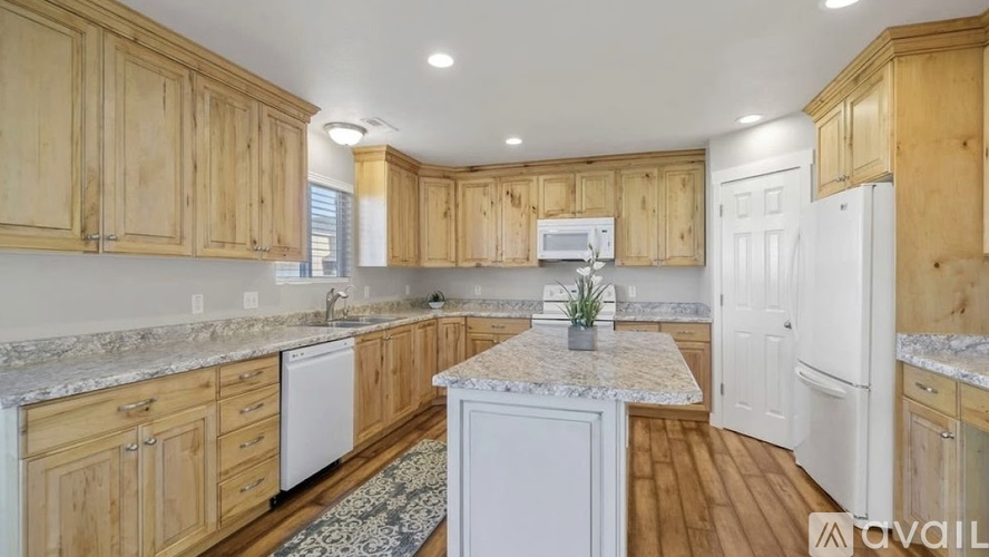 1781 Beaumont Drive 4 Beds Single Family Home for Rent - Photo gallery 4