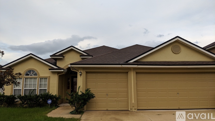 2170 S Cranbrook Ave 4 Beds Single Family Home for Rent - Photo gallery 1
