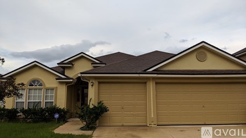 2170 S Cranbrook Ave 4 Beds Apartment for Rent