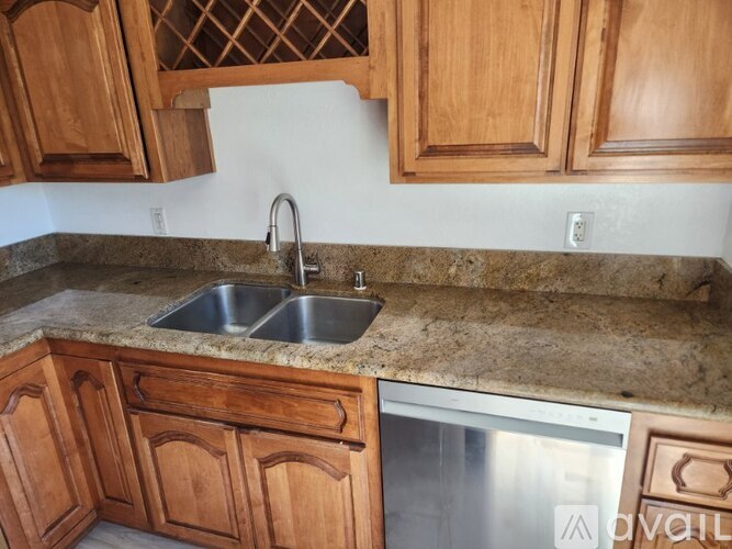 1601 Tina Place 2 Beds Single Family Home for Rent - Photo gallery 4
