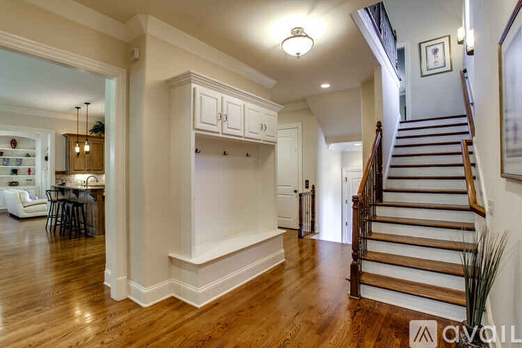 7 Crooked Stick Lane 6 Beds Single Family Home for Rent - Photo gallery 1