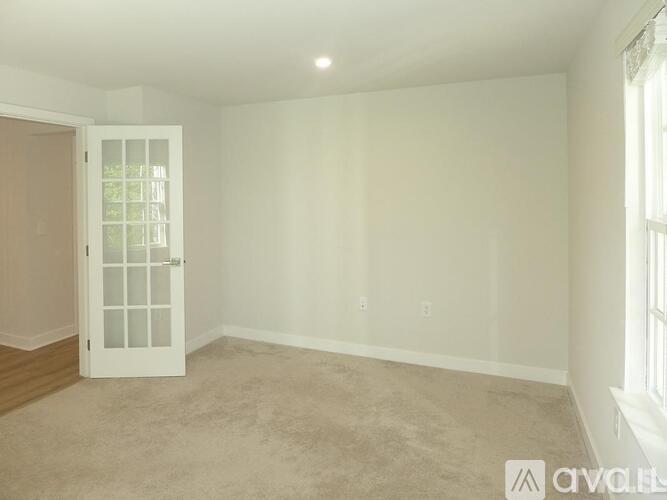 137 Callowhill Lane 4 Beds Townhouse for Rent - Photo gallery 4