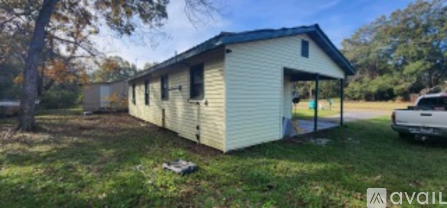 1704 Blue Street 3 Beds Single Family Home for Rent - Photo gallery 2