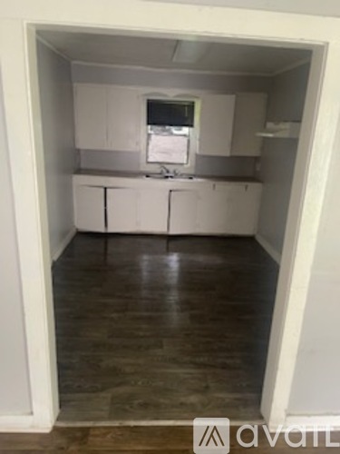 1704 Blue Street 3 Beds Single Family Home for Rent - Photo gallery 3