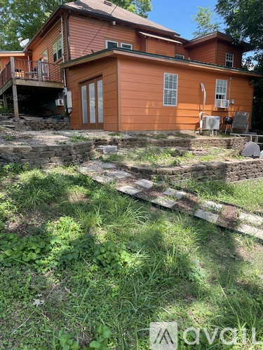 614 West 1st Avenue 1 Single Family Home for Rent - Photo gallery 1