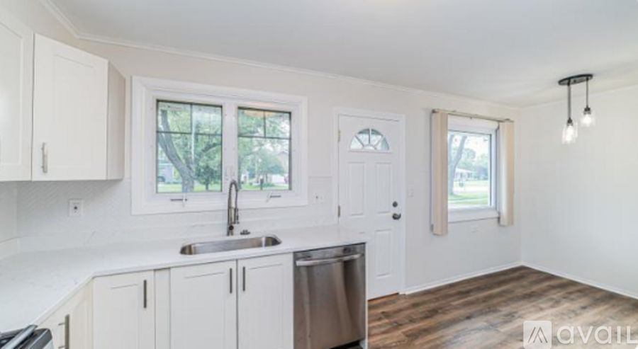 1417 North Wilke Road 3 Beds Single Family Home for Rent - Photo gallery 5