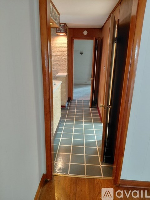 206 Cayuga St 2 Beds Apartment for Rent